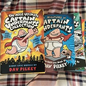 Captain underpants 8 children’s books